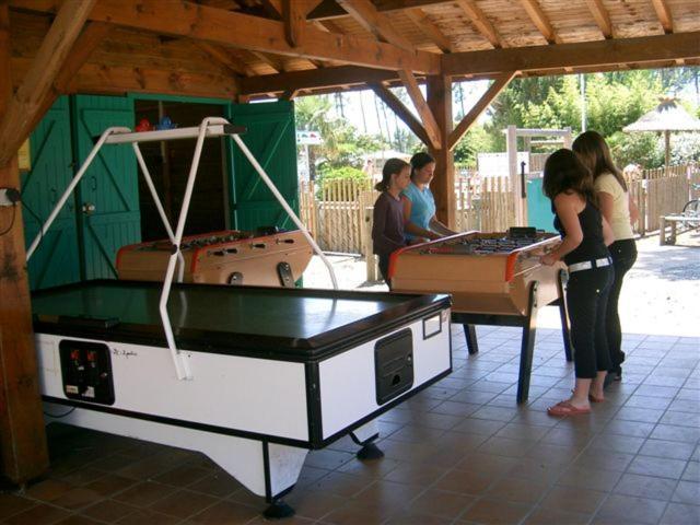 Chalet Camping Les Vignes Lit-et-Mixe Exterior foto